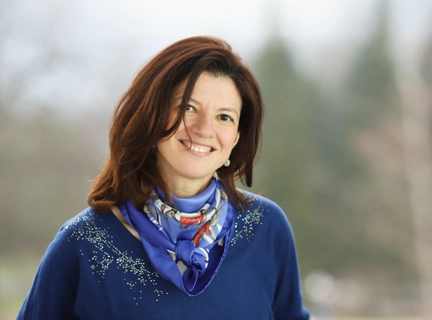 Sihem Amer-Yahia, "Aller plus loin"